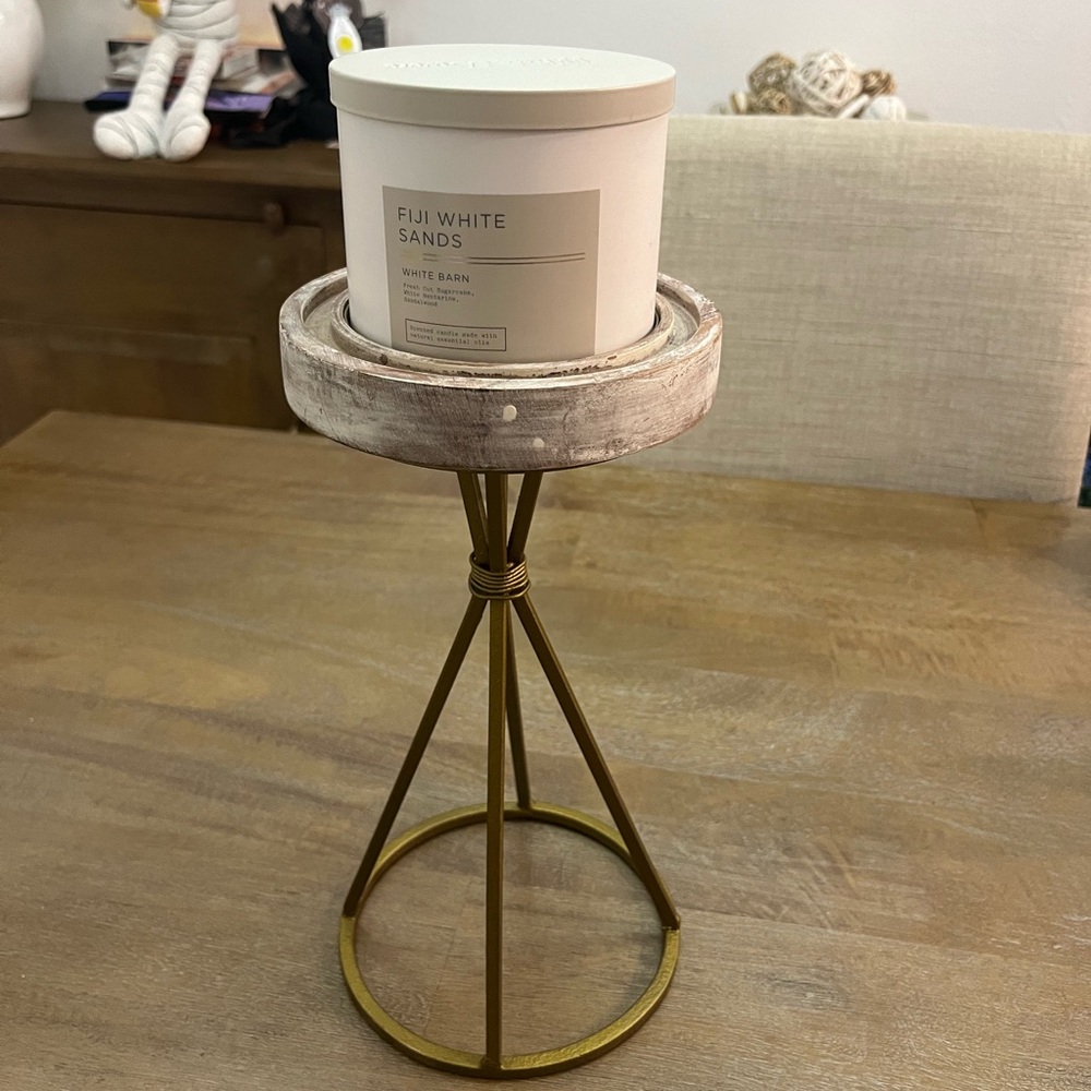 Candle stand